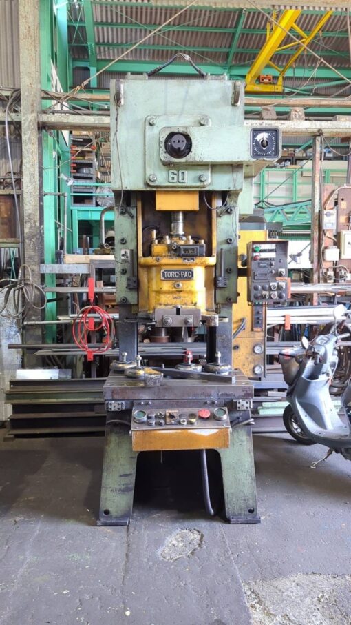 Dealer in used Press || Osaka, japan || Buy and Sales Export