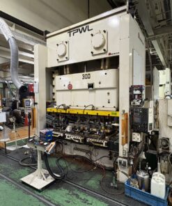 アマダTPWL300 リンクモーションプレス 300t 2004年 中古機械