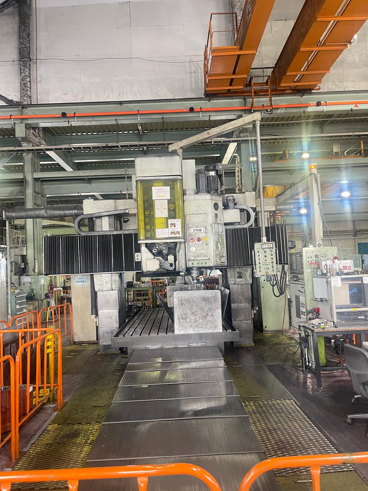 OKUMA MCV-A 1990 used double column machining center with 2000 x 4000 mm table