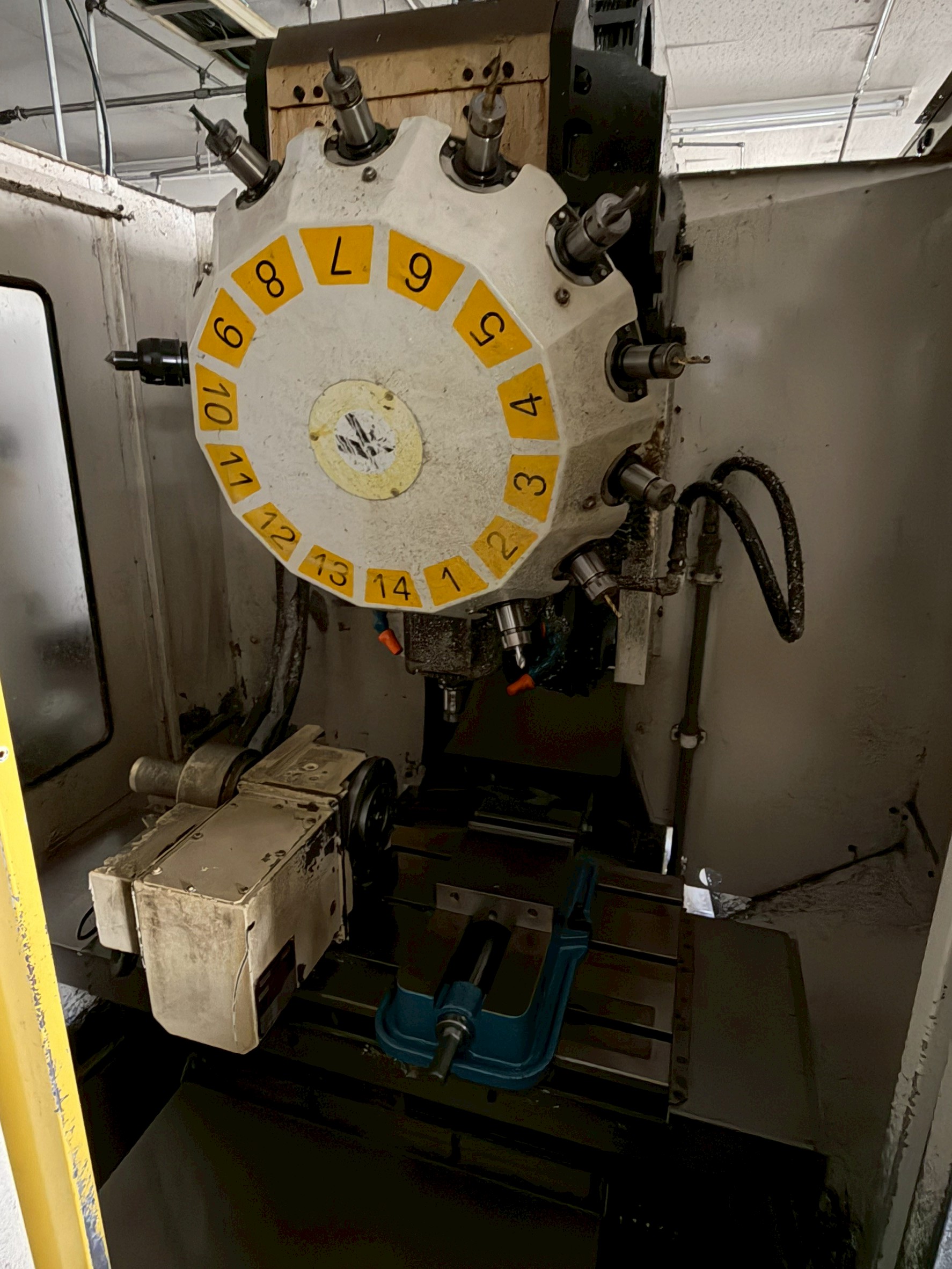 FANUC タッピングセンター α-T14FS-T14IA - 画像 (4)